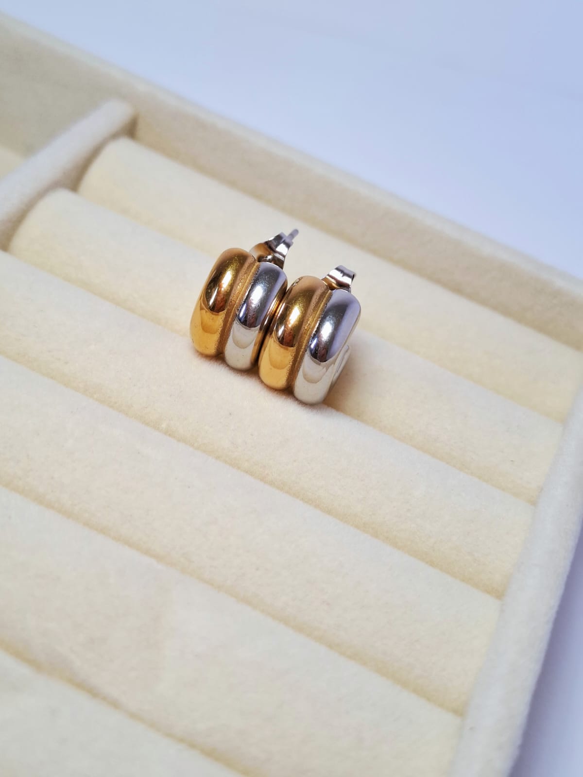 Aretes Agnes