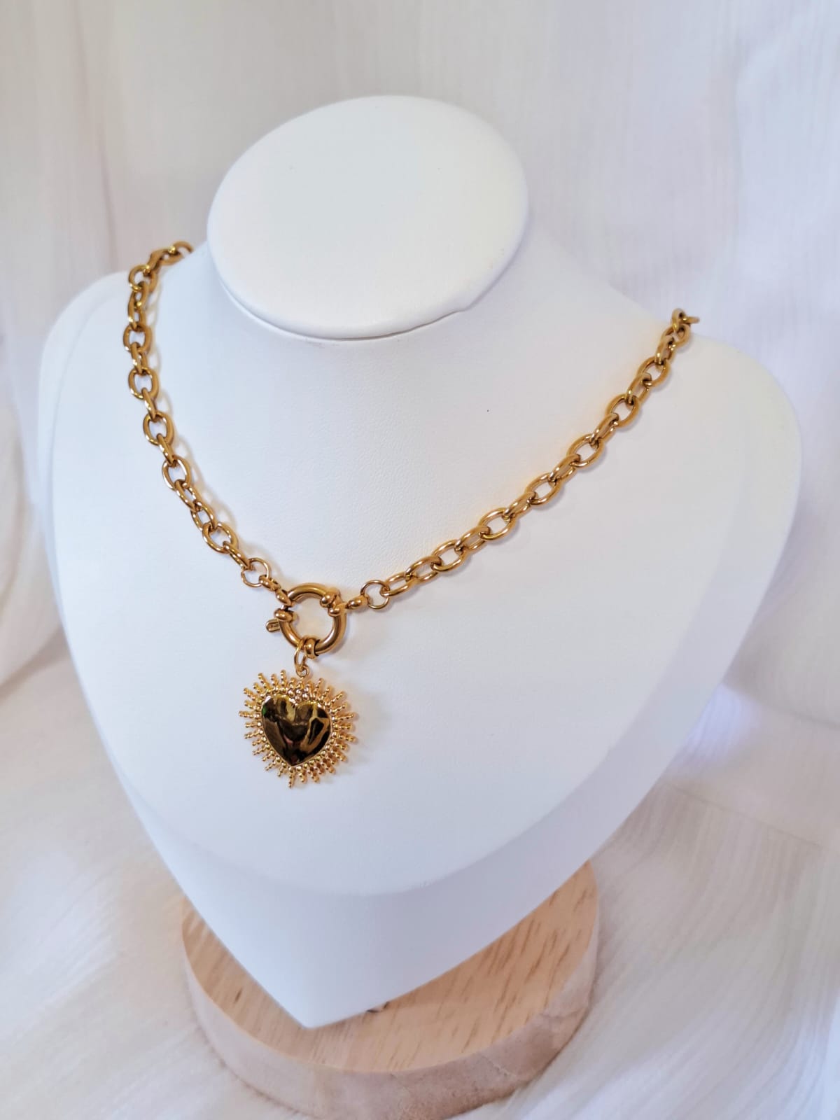 Collar Clio